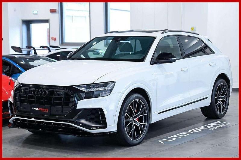 Weiß Gebraucht 2019 Audi Q8 SUV | 54.900 € (Etwas zu teuer) - Bild 1/4