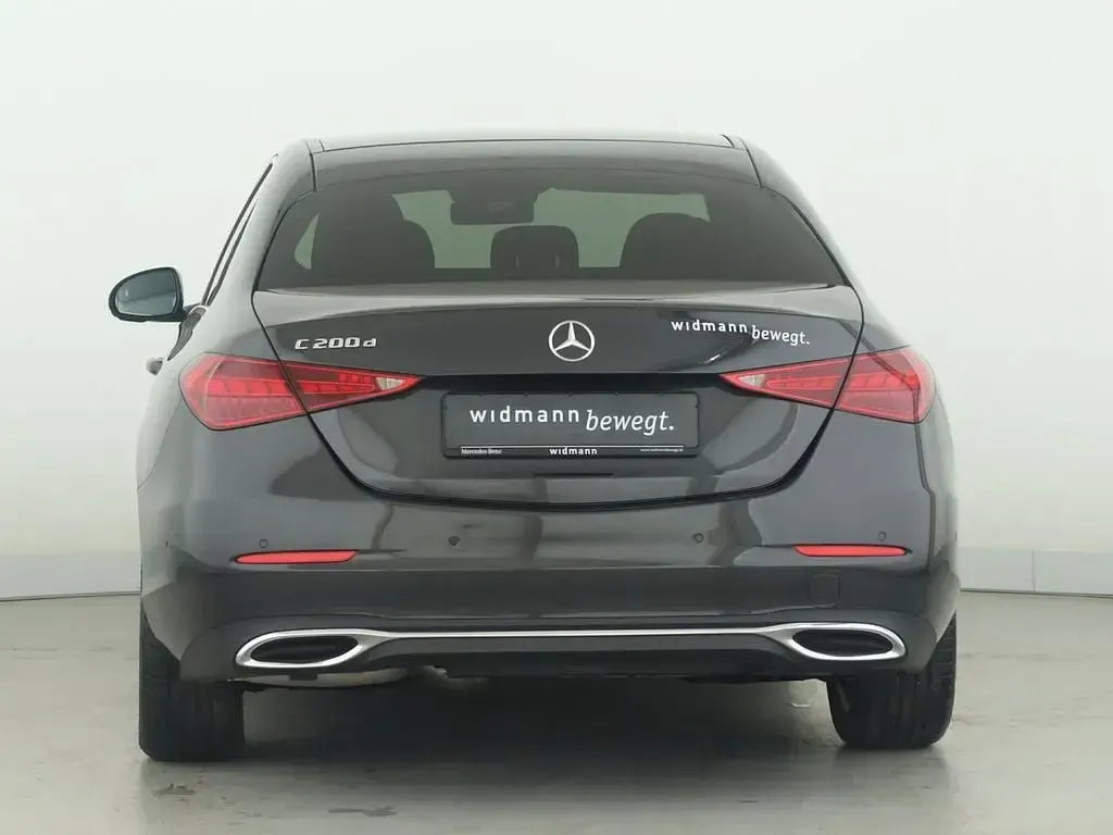 Gebraucht Mercedes C200 163 PS (119 kW) 2026 Grau Limousine