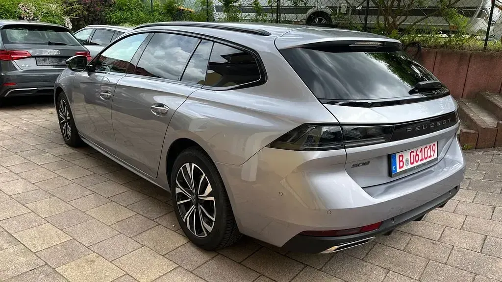 Gebraucht Peugeot 508 Allure 131 PS (96 kW) 2023 Grau Kombi
