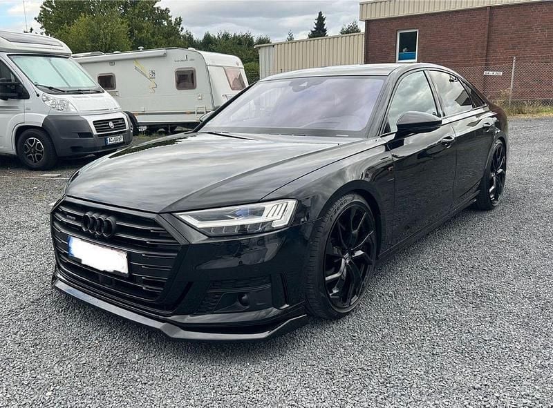 Schwarz Gebraucht 2022 Audi A8 S-Line Limousine | 55.600 € (Superpreis) - Bild 1/4