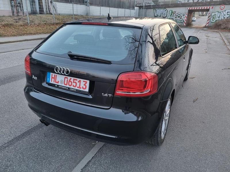 Gebraucht Audi A3 Ambition 125 PS (91 kW) 2010 Schwarz Kleinwagen