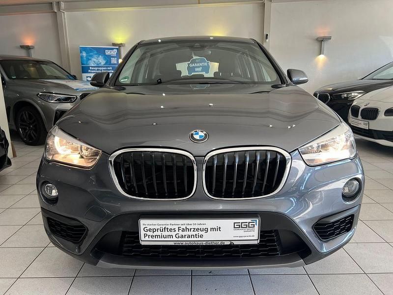 Gebraucht BMW X1 xLine 192 PS (141 kW) 2019 Grau SUV