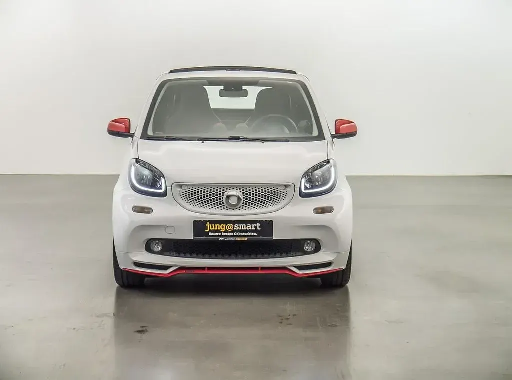 Usata Smart ForTwo Cabrio Brabus 121 CV (88 kW) 2017 Bianco Cabrio