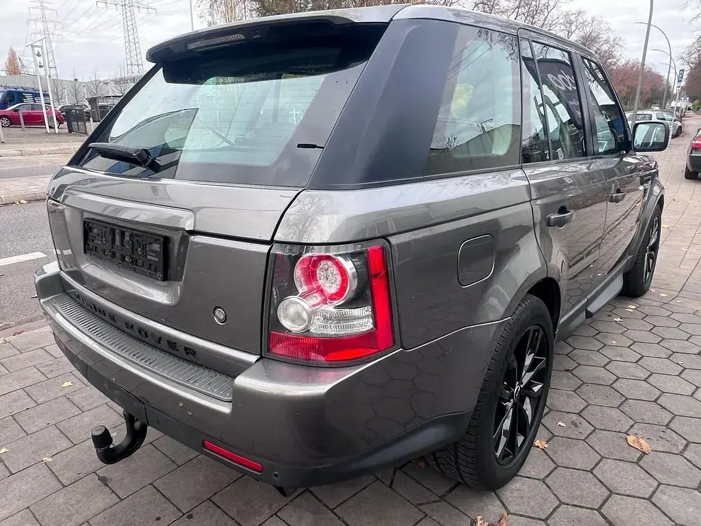 Gebraucht Land Rover Range Rover 245 PS (180 kW) 2010 Grau SUV