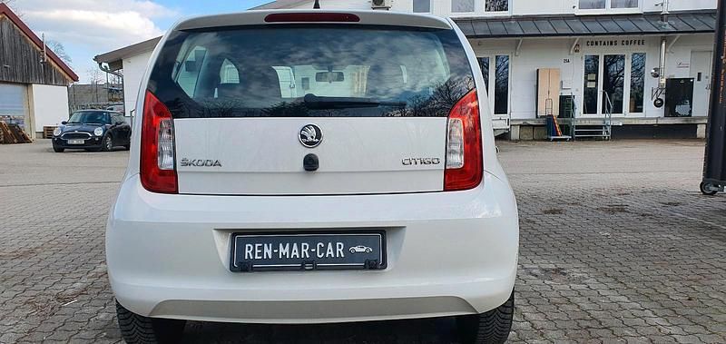 Gebraucht Skoda Citigo Ambition 75 PS (55 kW) 2012 Weiß Kleinwagen