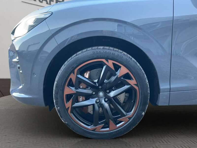 Gebraucht Cupra Terramar VZ 265 PS (194 kW) 2025 Graphene grau SUV