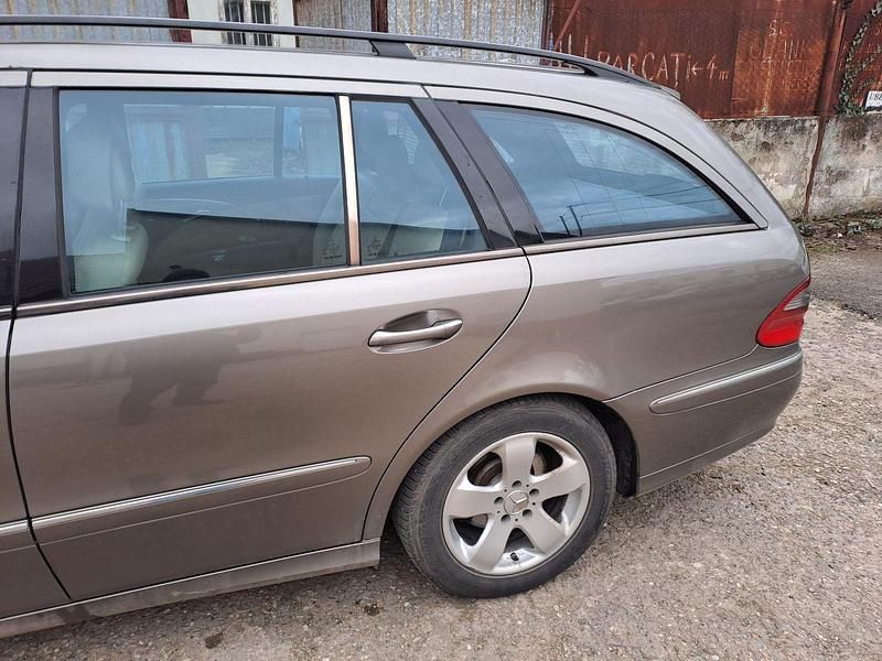 Gebraucht Mercedes 320 226 PS (166 kW) 2007 Braun Kombi