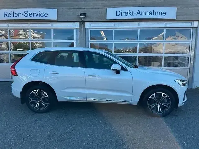 Gebraucht Volvo XC60 Inscription 392 PS (288 kW) 2021 Weiß SUV