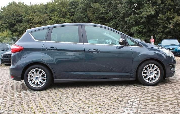 Grau Gebraucht 2012 Ford C-MAX Titanium Van / Kleinbus | 3.600 € - Bild 1/4