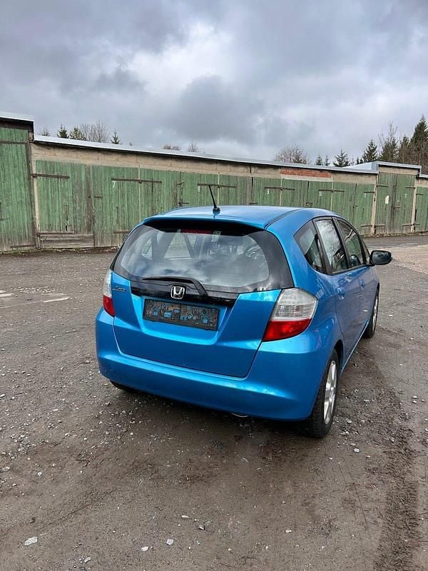 Gebraucht Honda Jazz 99 PS (72 kW) 2009 Blau Kleinwagen