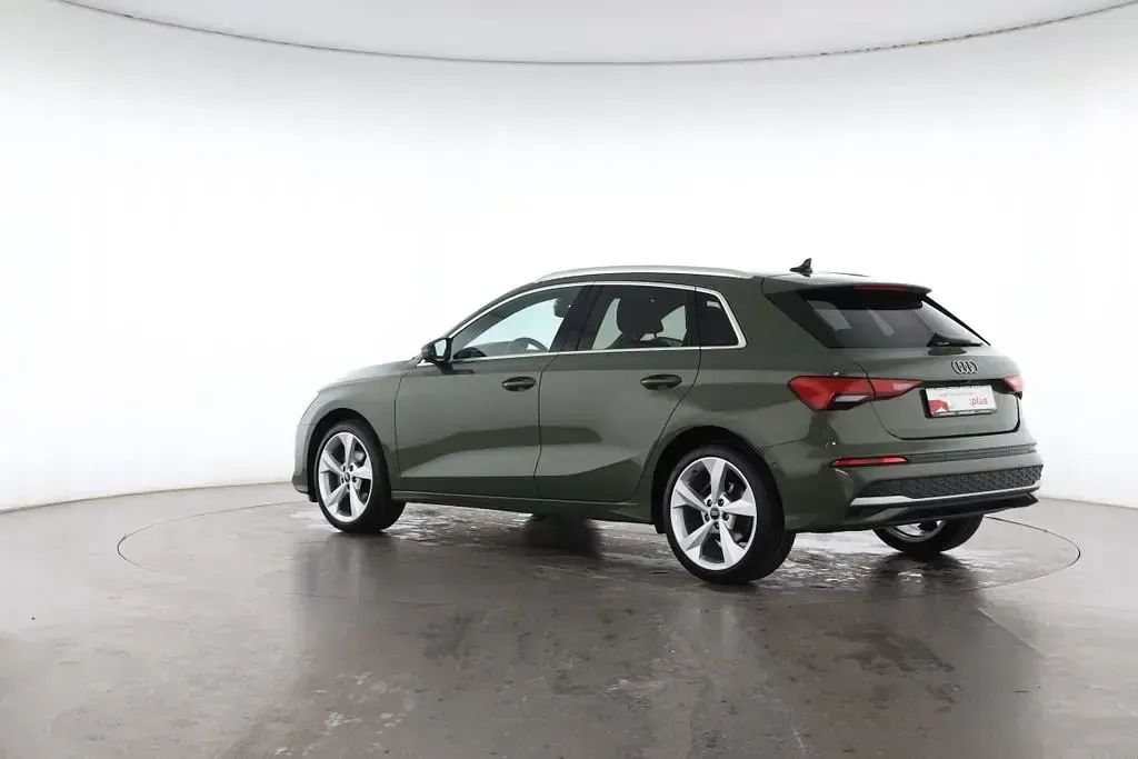 Gebraucht Audi A3 Advanced 116 PS (85 kW) 2025 Grün Limousine