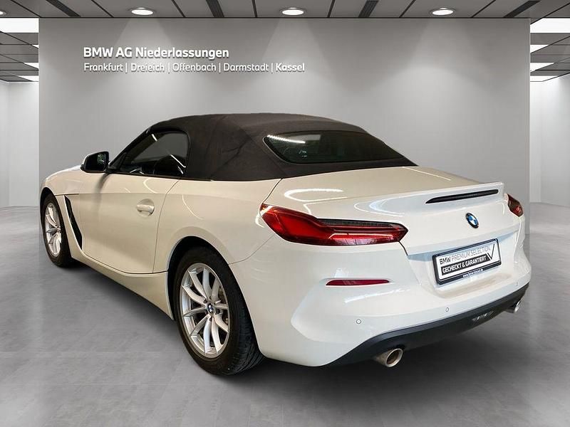 Gebraucht BMW Z4 197 PS (144 kW) 2022 Weiß Cabrio