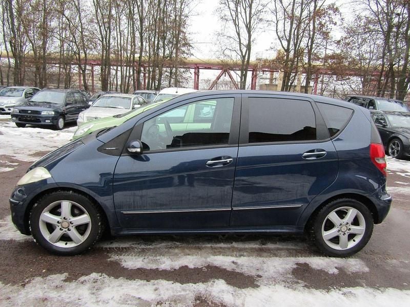 Gebraucht Mercedes A200 Elegance 140 PS (102 kW) 2005 Blau Limousine