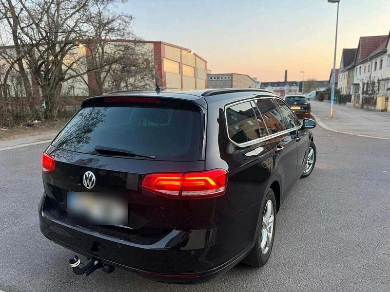 Gebraucht VW Passat 150 PS (110 kW) 2015 Schwarz Kombi