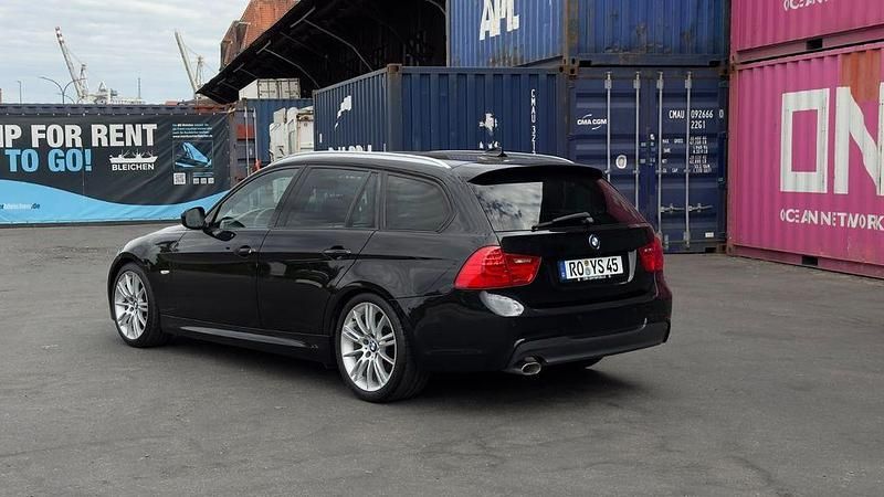 Gebraucht BMW 320 M Sport 184 PS (135 kW) 2012 Schwarz Kombi