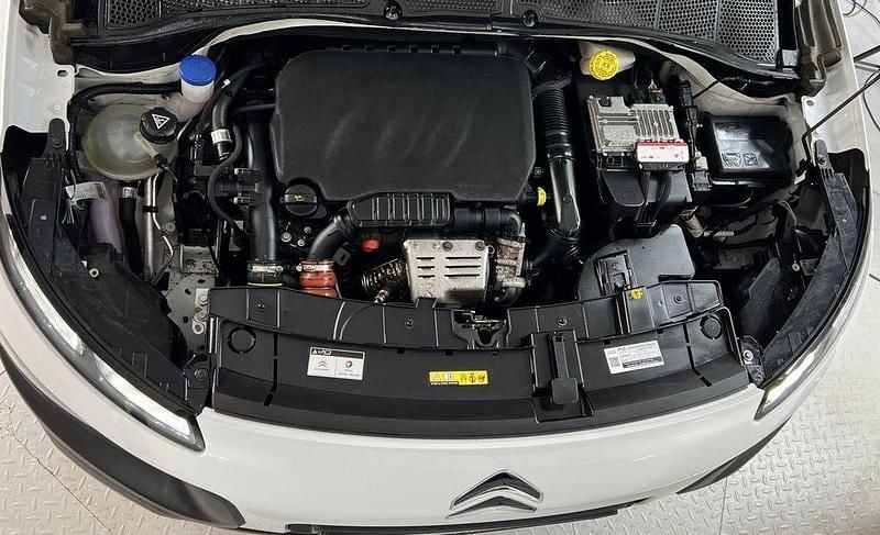 Gebraucht Citroën C4 Shine 110 PS (80 kW) 2016 Weiß SUV