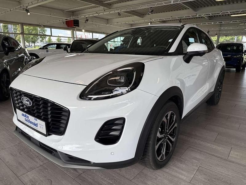 Weiß Gebraucht 2024 Ford Puma Titanium SUV | 24.660 € (Fairer Preis) - Bild 1/4