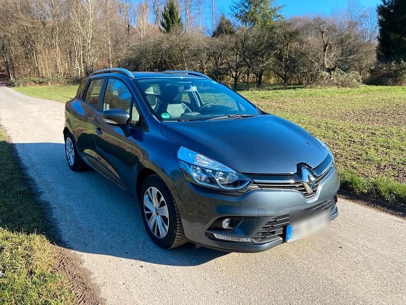 Grau Gebraucht 2019 Renault Clio GrandTour LIMITED Kombi | 8.000 € (Guter Preis) - Bild 1/4