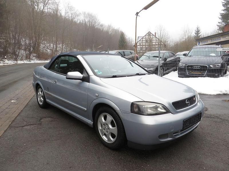 Gebraucht Opel Astra Cabriolet 125 PS (91 kW) 2001 Silber Cabrio
