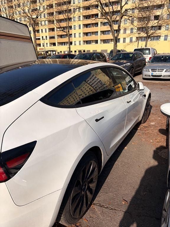 Gebraucht Tesla Model 3 366 kW (498 PS) 2019 Weiß Limousine