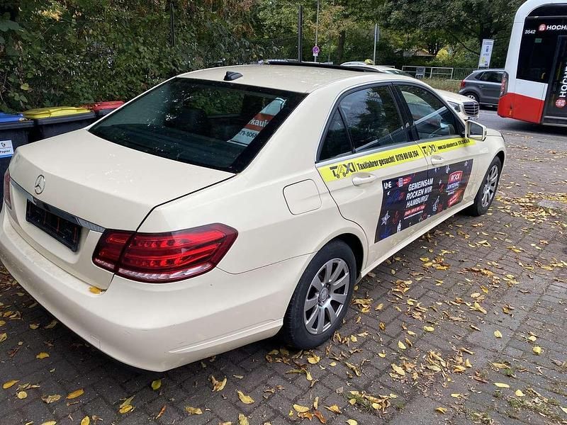 Gebraucht Mercedes E200 136 PS (100 kW) 2014 Limousine