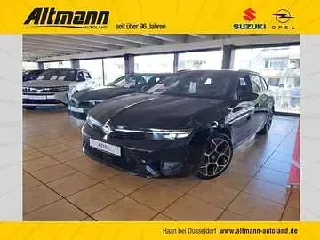 Neu Opel Astra Ultimate 131 PS (96 kW) 2026 Lackierung schwarz perla nera/ Kombi