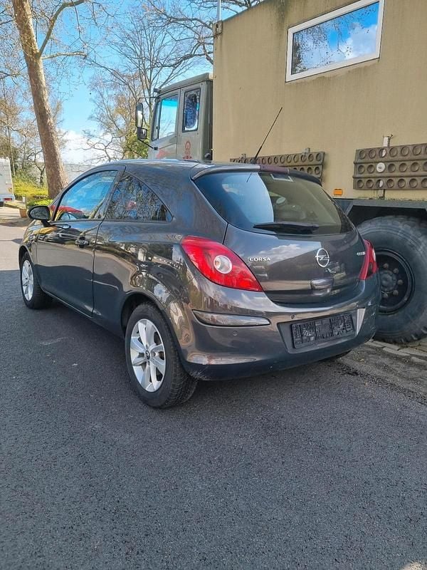 Gebraucht Opel Corsa 75 PS (55 kW) 2014 Grau Kleinwagen