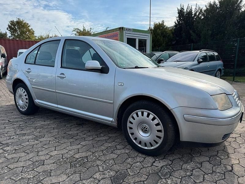 Gebraucht VW Bora 116 PS (85 kW) 2005 Silber Limousine