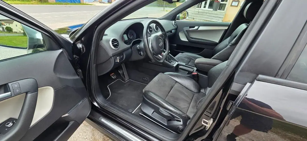 Gebraucht Audi S3 Sportback Sport 265 PS (194 kW) 2009 Schwarz Kleinwagen