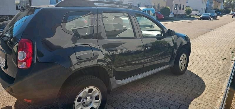 Schwarz Gebraucht 2012 Dacia Duster SUV | 6.000 € (Guter Preis) - Bild 1/2