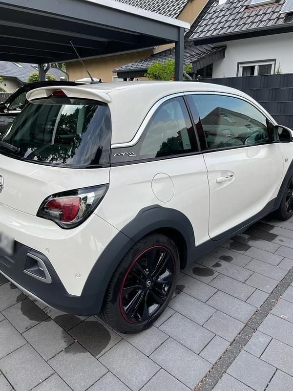 Gebraucht Opel Adam Rocks Rocks 116 PS (85 kW) 2016 Kleinwagen