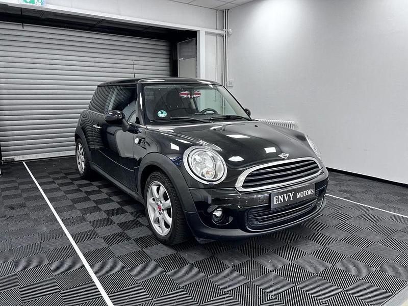 Usata Mini ONE 75 CV (55 kW) 2013 Nero Utilitaria