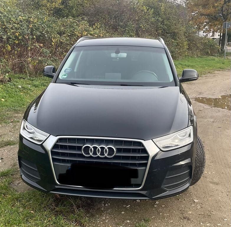 Schwarz Gebraucht 2016 Audi Q3 Sport SUV | 12.999 € (Guter Preis) - Bild 1/4
