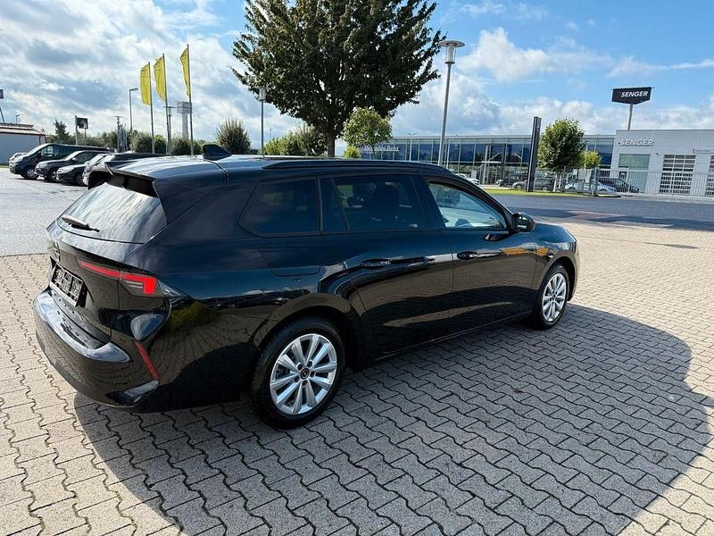 Gebraucht Opel Astra Enjoy 110 PS (80 kW) 2024 Schwarz Kombi
