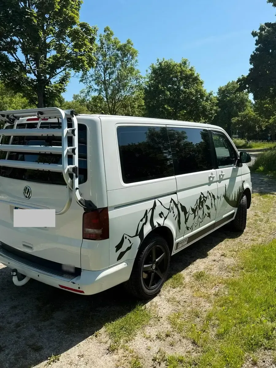 Gebraucht VW Multivan 140 PS (102 kW) 2014 Weiß Van / Kleinbus