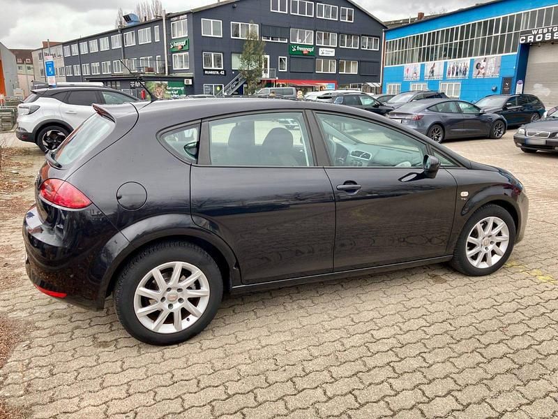 Gebraucht Seat Leon 125 PS (91 kW) 2009 Schwarz Kleinwagen
