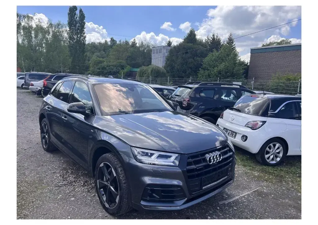Gebraucht Audi Q5 Sport 252 PS (185 kW) 2021 Grau SUV