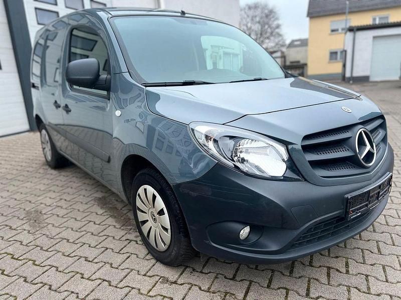 Gebraucht Mercedes Citan 108 80 PS (58 kW) 2020 Grau Limousine