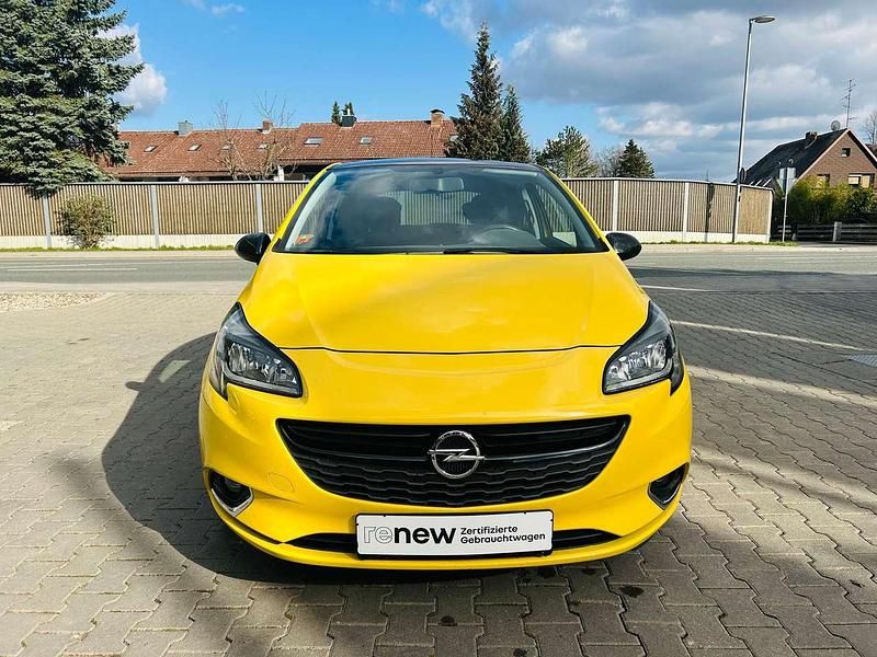Gebraucht Opel Corsa Color Edition 90 PS (66 kW) 2015 Sunny yellow (uni) Kleinwagen