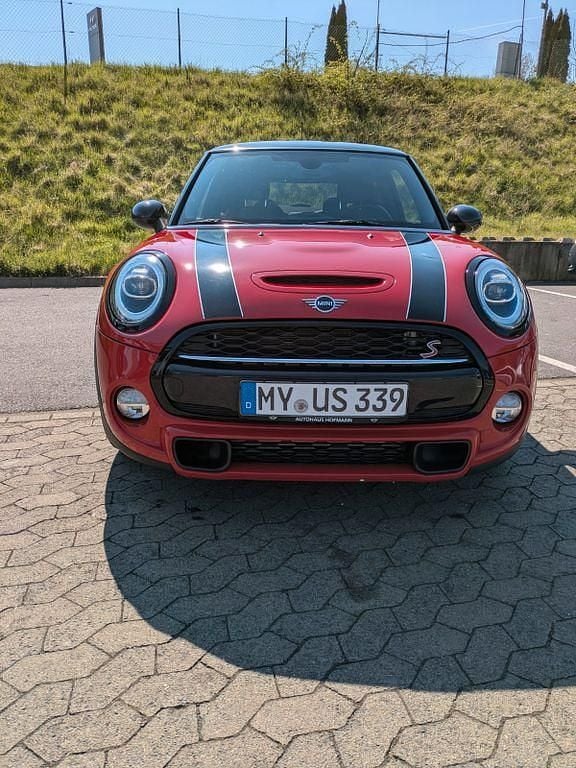 Second-hand Mini Cooper S Chili 192 CP (141 kW) 2019 Roșu Hatchback