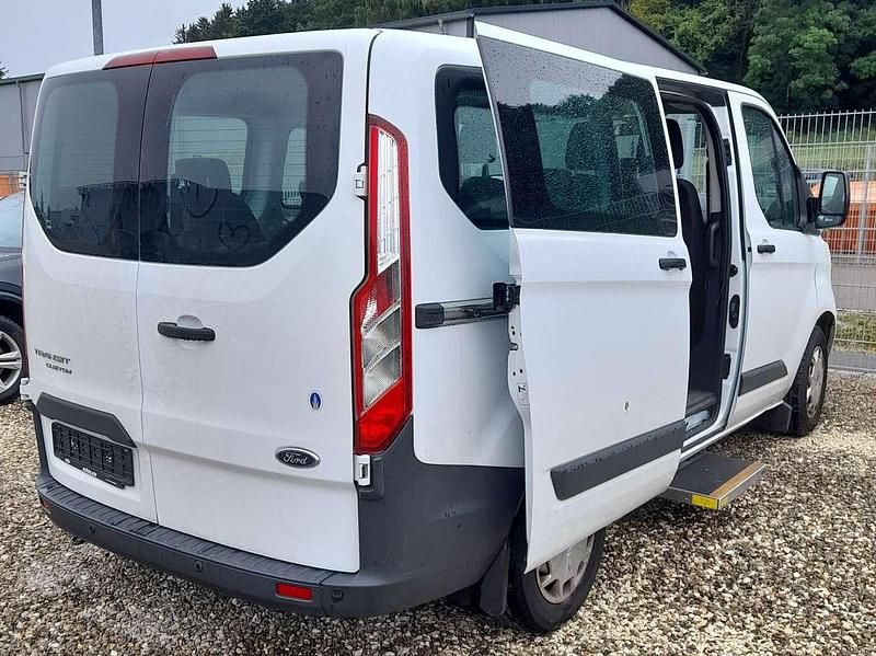 Frozen white Gebraucht 2017 Ford Transit Custom Trend Kombi | 19.900 € (Guter Preis) - Bild 1/4