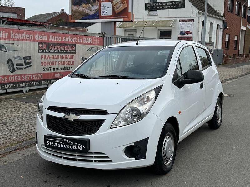 Weiß Gebraucht 2010 Chevrolet Spark Kleinwagen | 1.799 € (Superpreis) - Bild 1/4