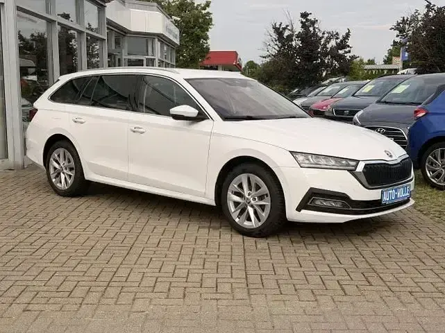 Gebraucht Skoda Octavia Style 110 PS (80 kW) 2022 Weiß Limousine