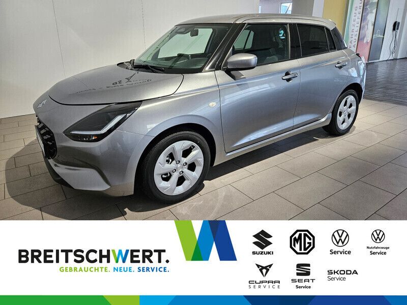 Silber Gebraucht 2022 Suzuki Swift Comfort Kleinwagen | 21.450 € (Teuer) - Bild 1/4