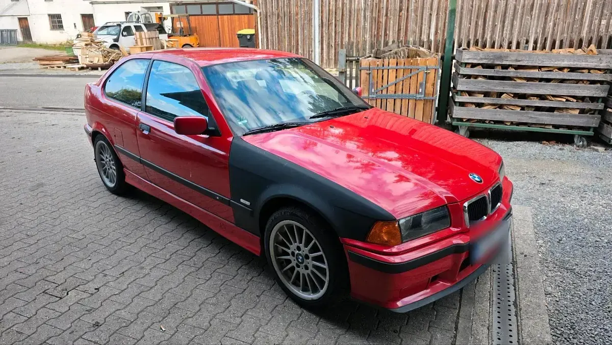 Gebraucht BMW 316 M Sport 102 PS (75 kW) 1997 Rot Coupé