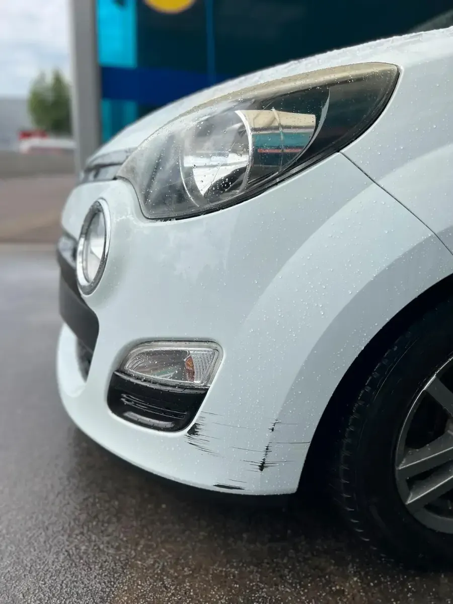 Gebraucht Renault Twingo 75 PS (55 kW) 2012 Weiß Kleinwagen