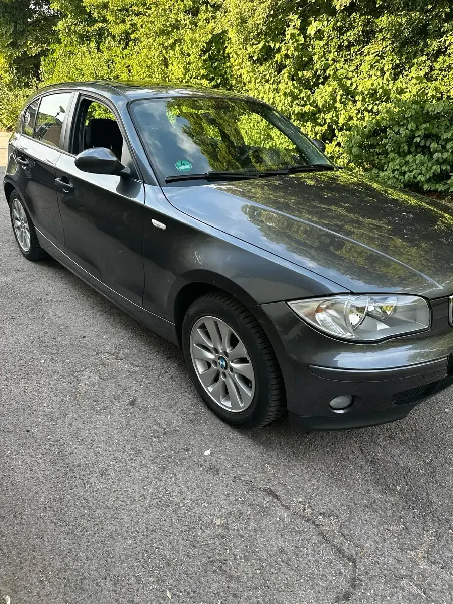 Gebraucht BMW 116 116 PS (85 kW) 2005 Grau Kleinwagen