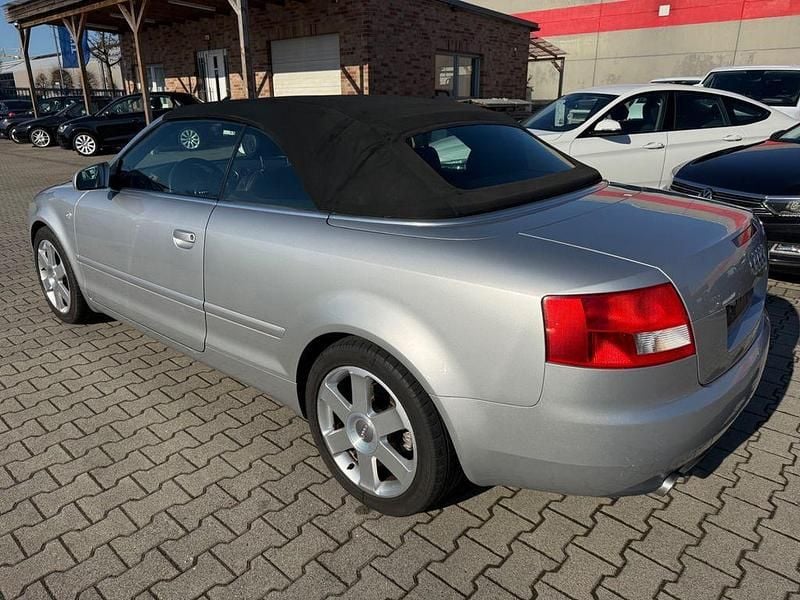 Gebraucht Audi A4 Cabriolet 163 PS (119 kW) 2003 Silber Cabrio
