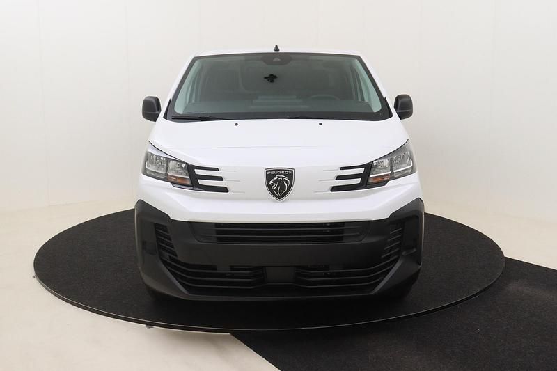 Neu Peugeot Expert 144 PS (105 kW) 2025 Kaolin white Van