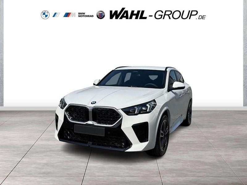Weiß Neu 2025 BMW X2 Luxury Line SUV | 46.590 € (Guter Preis) - Bild 1/4